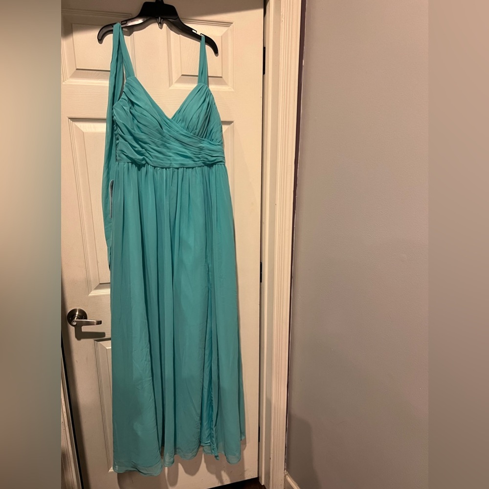 4/$100 Nwt azazie Azia size 12